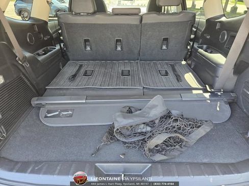 Used 2022 Subaru Ascent Limited w/ Technology Package AWD/4WD image 30