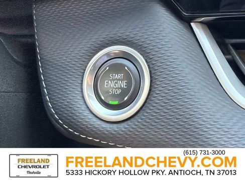Used 2025 Chevrolet Equinox LT w/ Convenience Package II AWD/4WD image 32