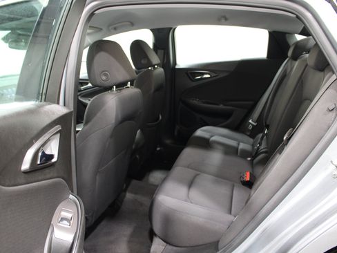 Used 2023 Chevrolet Malibu LS FWD image 20