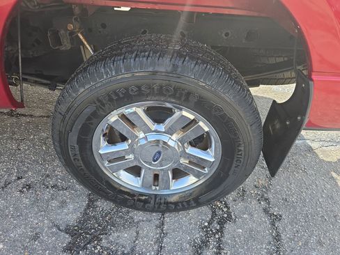 Used 2014 Ford F150 XLT w/ Equipment Group 302A Luxury image 35