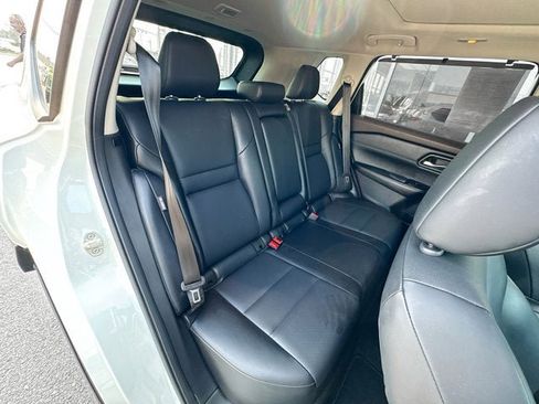 Used 2022 Nissan Rogue SV w/ SV Premium Package image 30