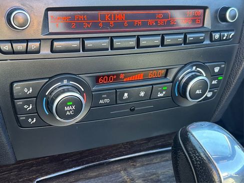 Used 2013 BMW 328i Convertible image 32