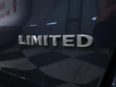 Used 2021 Jeep Grand Cherokee Limited image 28