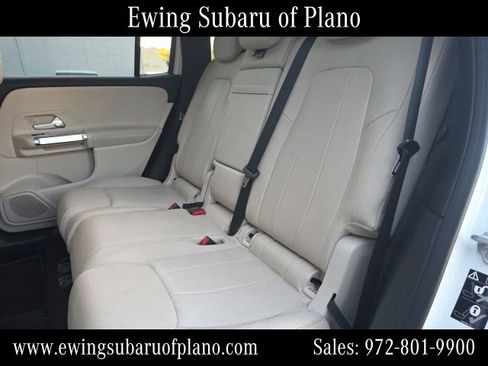 Used 2021 Mercedes-Benz GLB 250 image 10