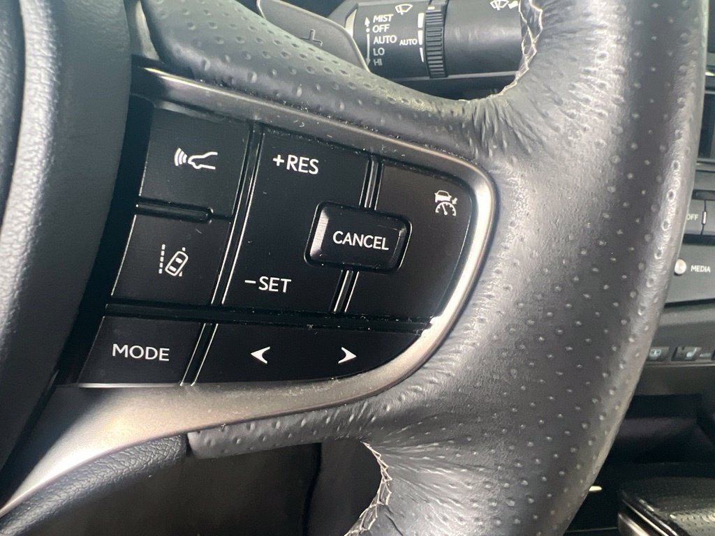 Used 2023 Lexus ES 300h F Sport w/ Accessory Package (Z1) FWD image 27