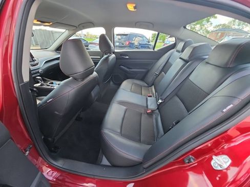 Used 2025 Nissan Altima 2.5 SR AWD/4WD image 26