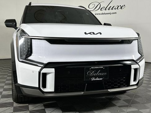 Used 2025 Kia EV9 GT-Line AWD/4WD image 32