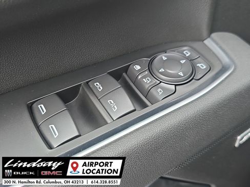 New 2026 GMC Sierra 2500 SLT AWD/4WD image 24