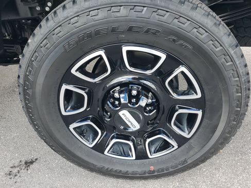 New 2026 Ford F350 Platinum image 7