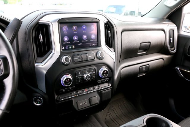 Used 2021 GMC Sierra 1500 SLE AWD/4WD image 18