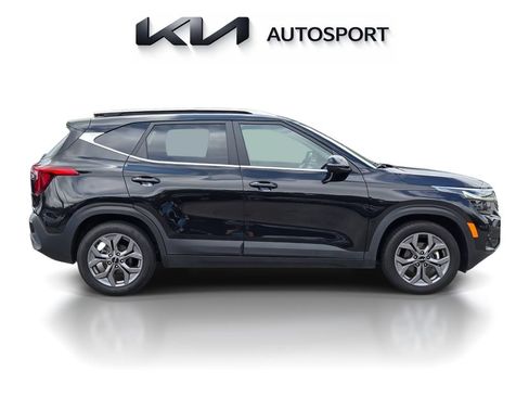 Certified 2024 Kia Seltos S FWD image 8