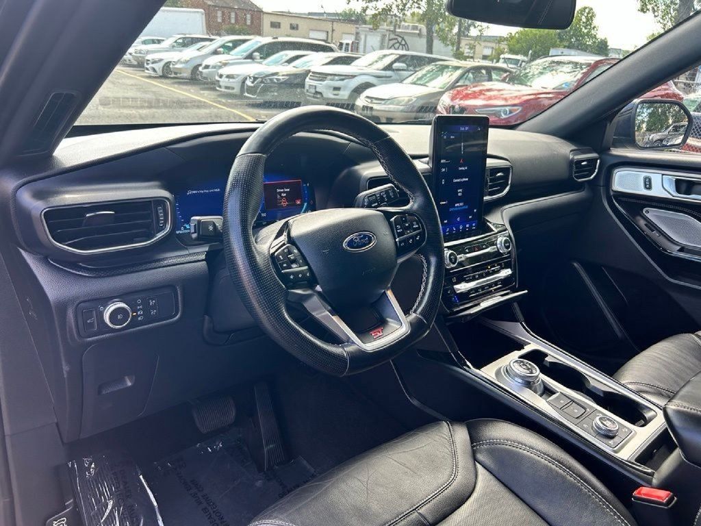 Used 2021 Ford Explorer ST w/ Equipment Group 401A AWD/4WD image 9