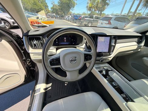 Used 2023 Volvo XC60 B5 Plus w/ Protection Package Premier FWD image 30