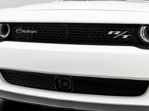 Used 2023 Dodge Challenger R/T Scat Pack RWD image 4