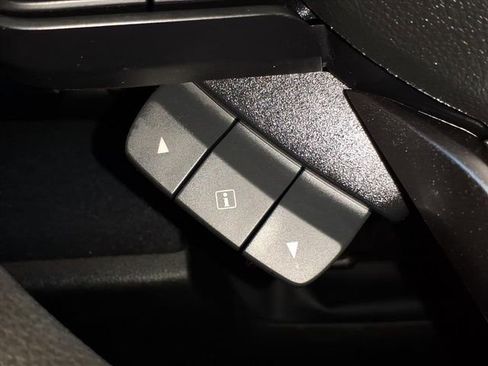 Used 2021 Subaru Outback 2.5i image 25