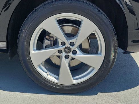 Certified 2025 Audi Q5 Premium Plus w/ Premium Plus AWD/4WD image 12