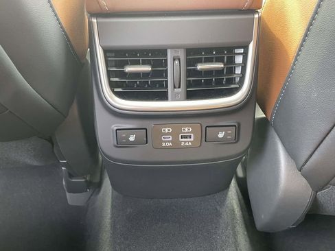 Certified 2025 Subaru Outback Touring XT w/ Tech Package 2 image 13