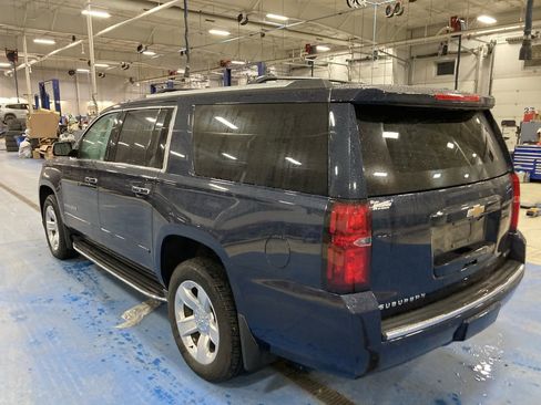 Used 2018 Chevrolet Suburban Premier image 5