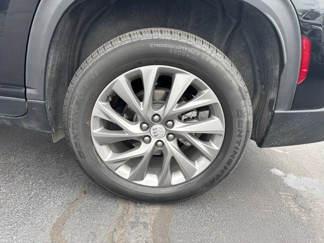 Used 2025 Buick Enclave Preferred FWD image 26