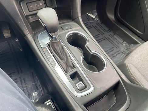 Used 2023 Chevrolet Equinox LT image 26