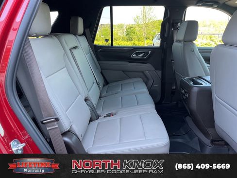 Used 2022 Chevrolet Tahoe Z71 w/ Z71 Off-Road Package AWD/4WD image 21