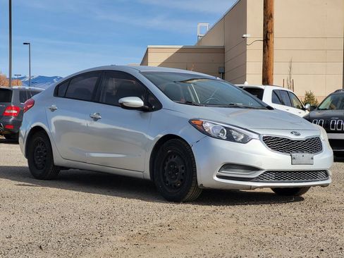 Used 2015 Kia Forte LX image 3
