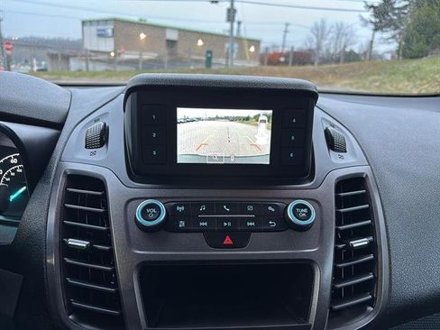 Certified 2022 Ford Transit Connect XL image 22