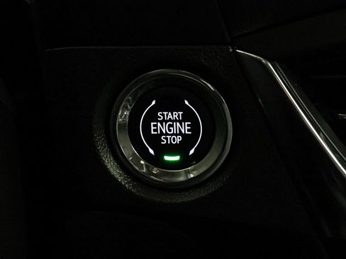 Used 2024 Buick Encore GX Avenir w/ Avenir Technology Package AWD/4WD image 41