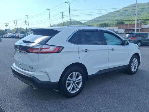 Used 2019 Ford Edge SEL AWD/4WD image 3