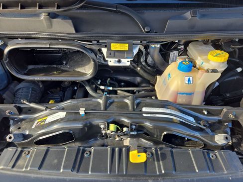 Used 2024 RAM ProMaster 3500 w/ Safety Group image 30