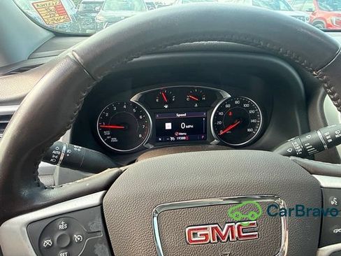 Used 2020 GMC Acadia SLT FWD image 11