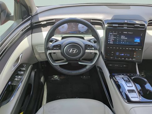 Certified 2023 Hyundai Tucson Limited FWD image 12