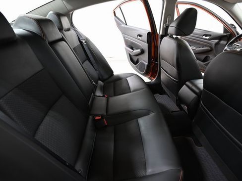 Used 2020 Nissan Altima 2.5 SR w/ Premium Package image 26