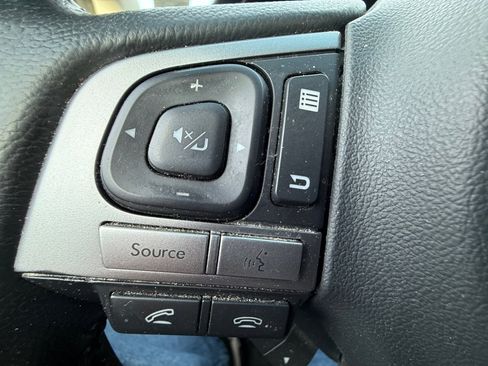 Used 2015 Subaru Outback 2.5i Limited image 22