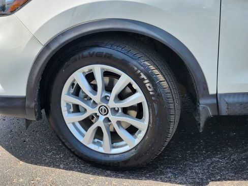 Used 2020 Nissan Rogue Sport SV w/ All-Weather Package AWD/4WD image 10