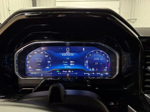 Used 2025 Chevrolet Silverado 1500 High Country AWD/4WD image 16
