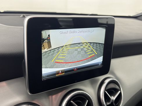 Used 2016 Mercedes-Benz CLA 250 image 23