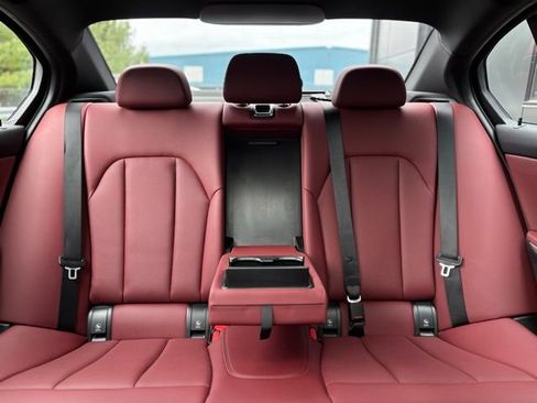 Used 2023 BMW 330i xDrive Sedan w/ M Sport Package image 57