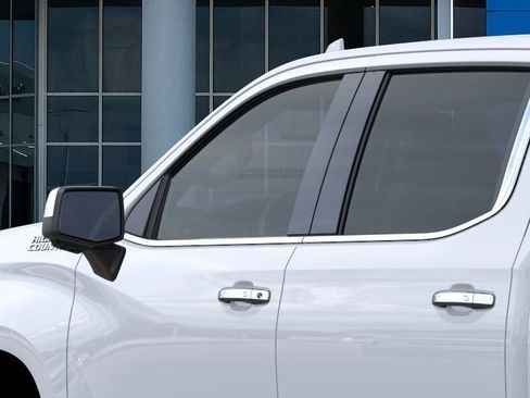 New 2026 Chevrolet Silverado 1500 High Country w/ High Country Premium Package AWD/4WD image 12