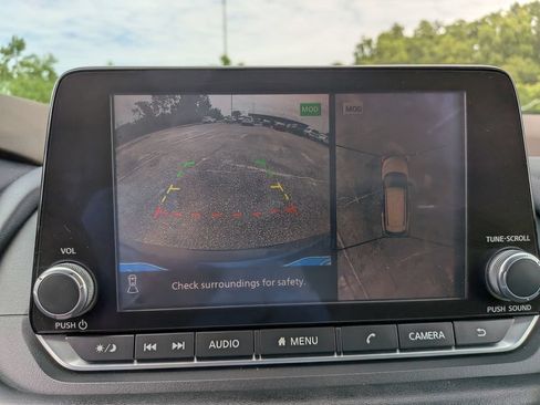 Used 2021 Nissan Rogue SV w/ Premium Package FWD image 27
