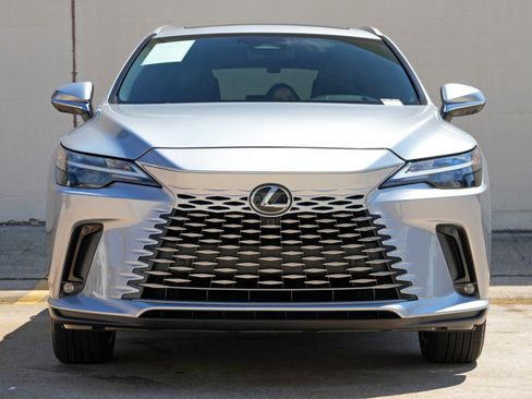 Used 2023 Lexus RX 350 Premium Plus w/ Cold Area Package FWD image 7