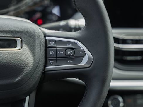 New 2026 Jeep Compass Limited AWD/4WD image 37