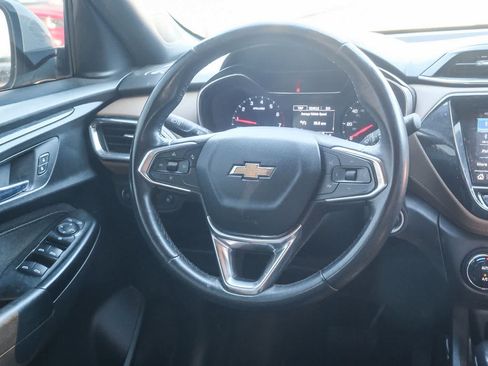 Used 2021 Chevrolet TrailBlazer ACTIV w/ Convenience Package FWD image 17