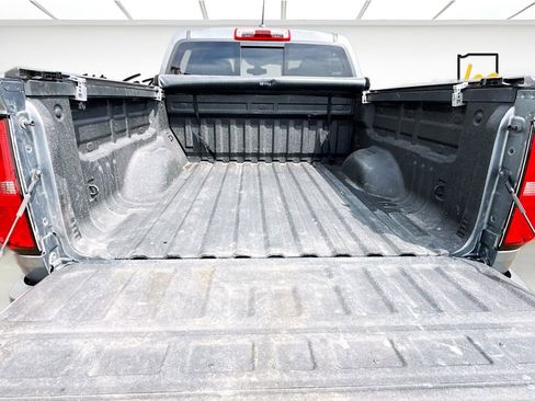 Used 2022 Chevrolet Colorado Z71 RWD image 25