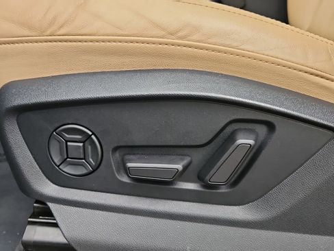 Used 2021 Audi Q7 3.0T Prestige w/ Prestige Package image 12