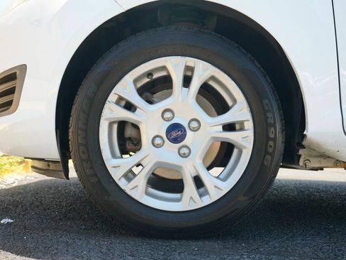 Used 2016 Ford Fiesta SE FWD image 14