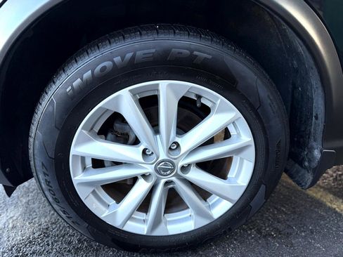 Used 2017 Nissan Rogue Sport S w/ S Appearance Package image 10