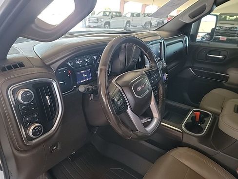 Used 2020 GMC Sierra 2500 SLT w/ SLT Convenience Package AWD/4WD image 14