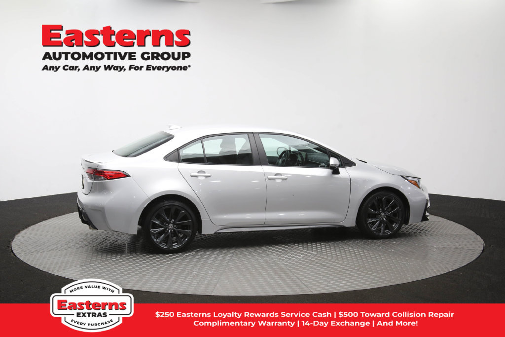 Used 2025 Toyota Corolla SE FWD image 45
