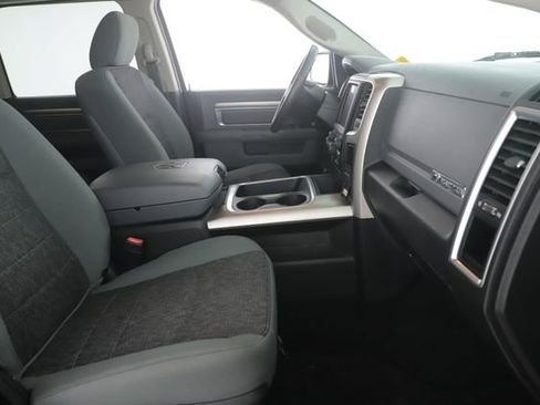 Used 2018 RAM 1500 Big Horn image 27